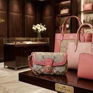 Coach Beige and Salmon Pink Signature Clutch Wristlet EUC